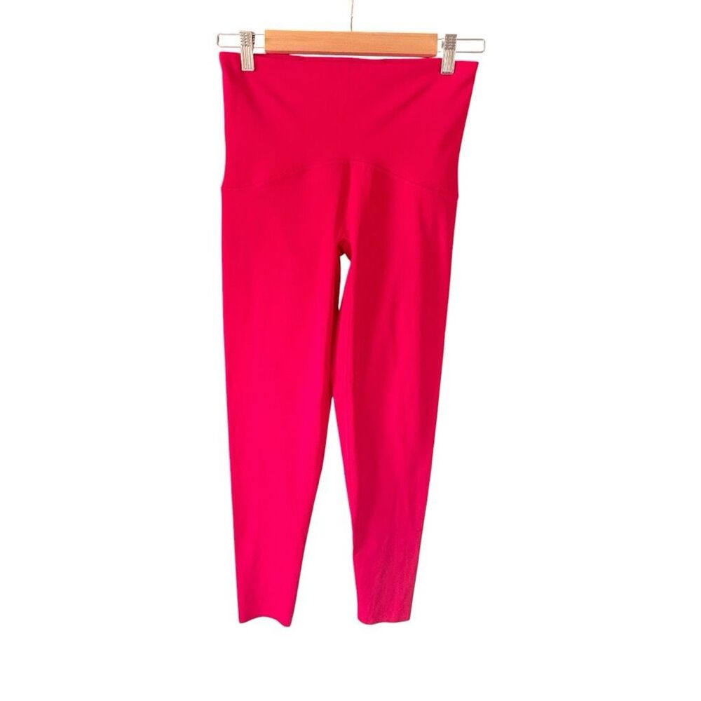 Spanx NEW Booty Boost Leggings Size Medium Full Length Fuchsia